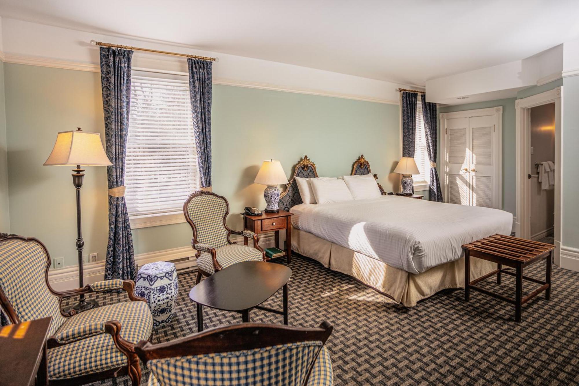 Millcroft Inn & Spa Village Of Alton Exterior photo